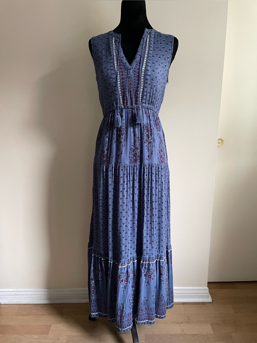 Old Navy Blue Boho Maxi Dress Sleeveless Tassel V-Neck Lined Size S